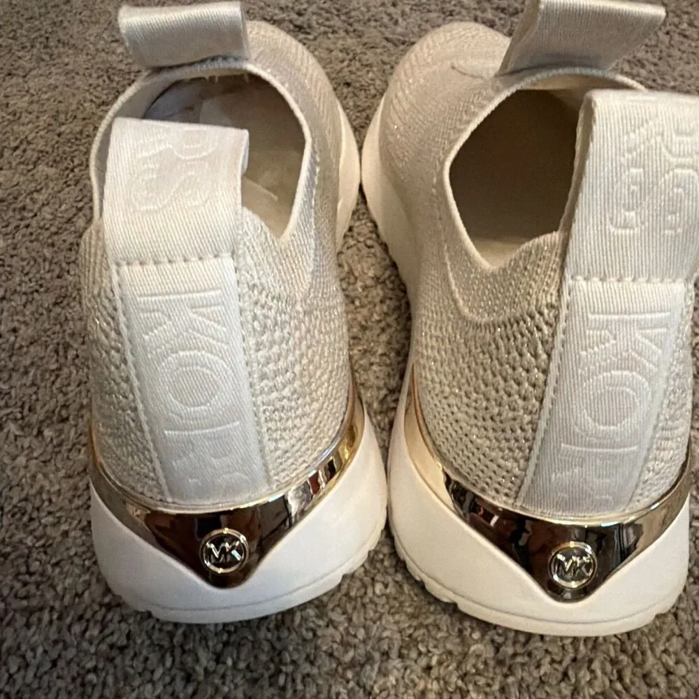 Michael Kors Bodie Slip On Sneakers MET SF Stretch Knit Cream Sz 7 M Gold Accent